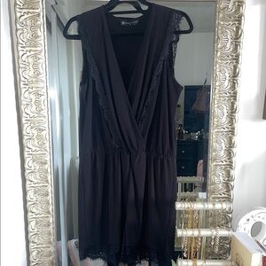 Fashion to Figure|Black Sleeveless Lace romper|Size 0-plus size XL|EUC